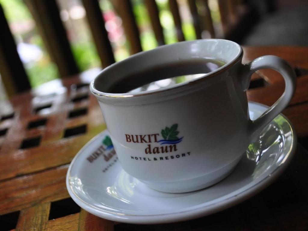 Bukit Daun Hotel And Resort Kediri  Exterior photo