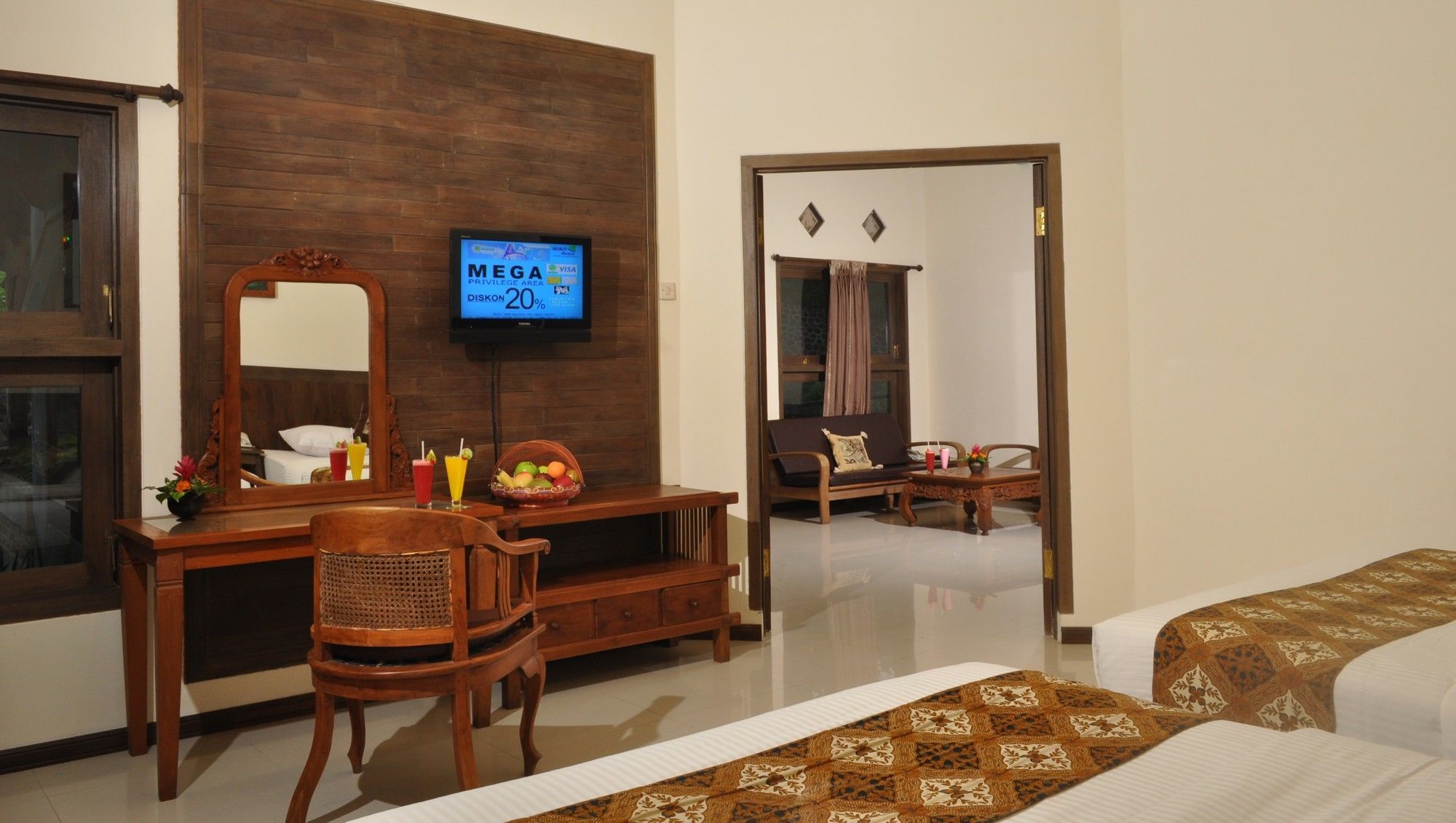 Bukit Daun Hotel And Resort Kediri  Exterior photo