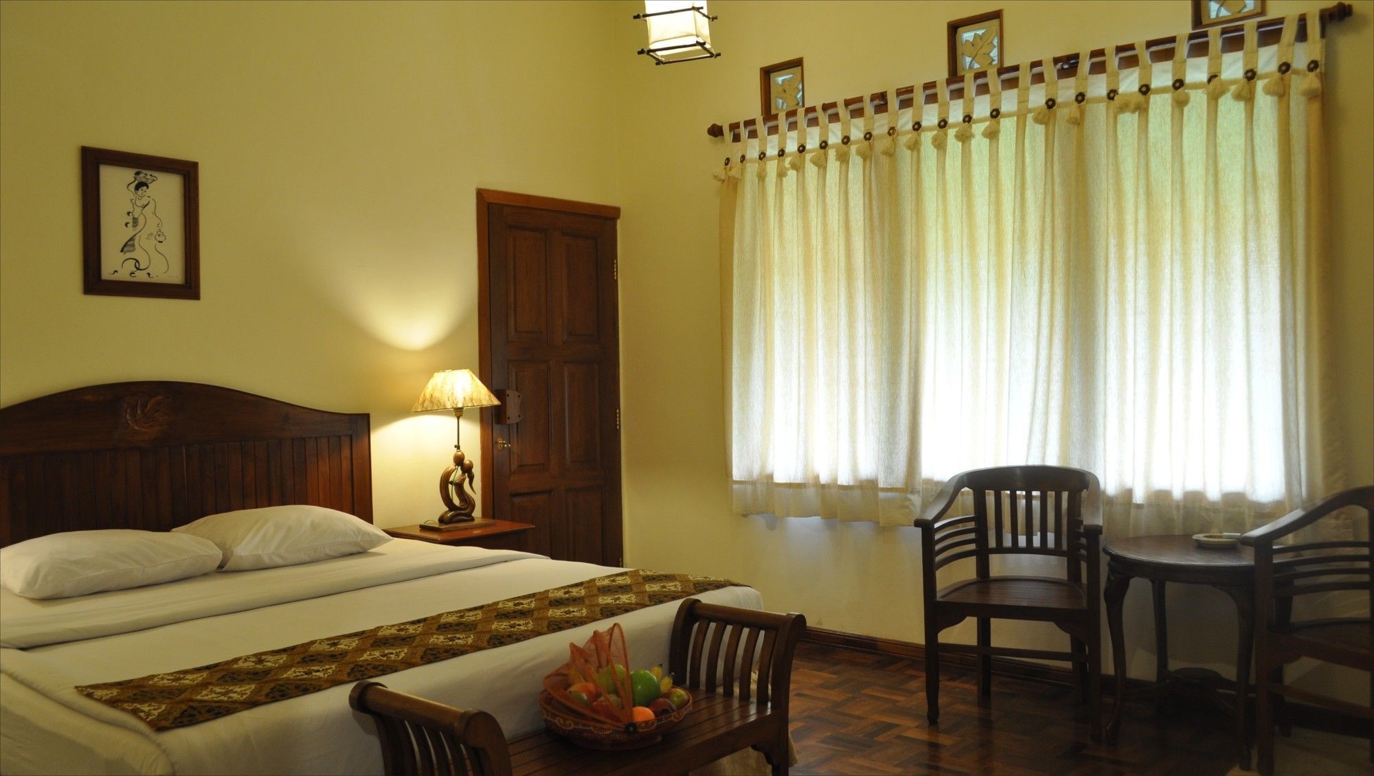 Bukit Daun Hotel And Resort Kediri  Exterior photo