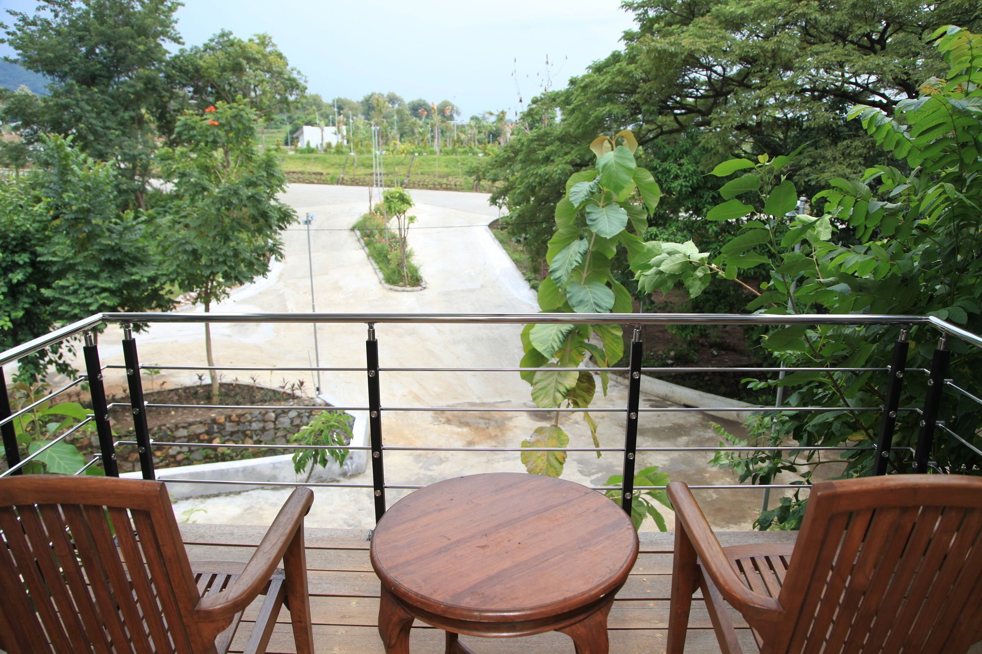 Bukit Daun Hotel And Resort Kediri  Exterior photo